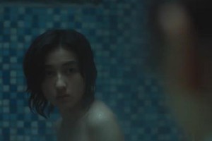 《回来的女儿》悬疑解析：张子枫梅婷揭秘家庭迷雾