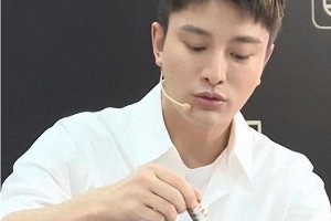 贾乃亮直播带货日赚4000万，揭秘明星转型成功秘诀