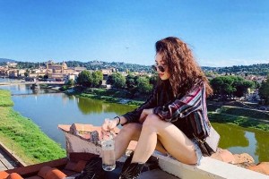 钟楚曦赫本风穿搭：摩登美学与大胆混搭