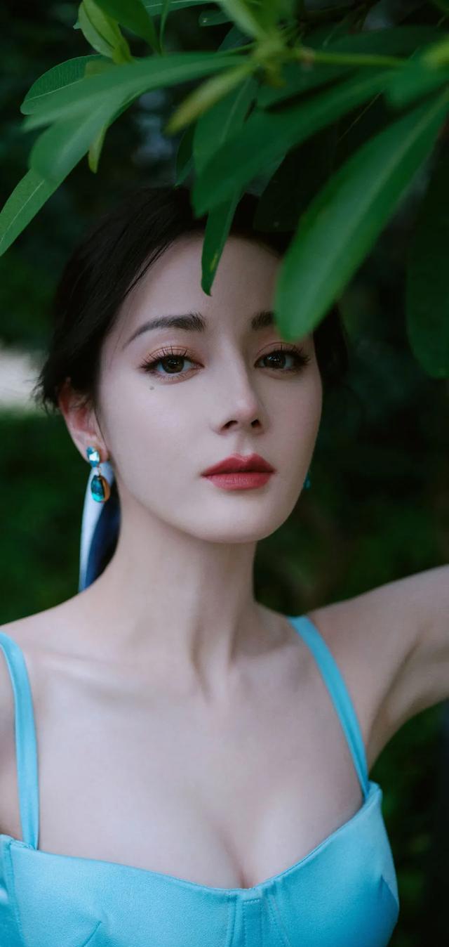 迪丽热巴壁纸2